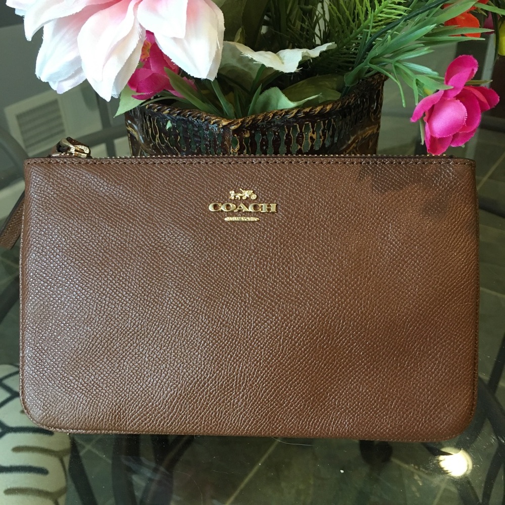 Women’s Coach Wallet with Wristband - Picture 4 of 6